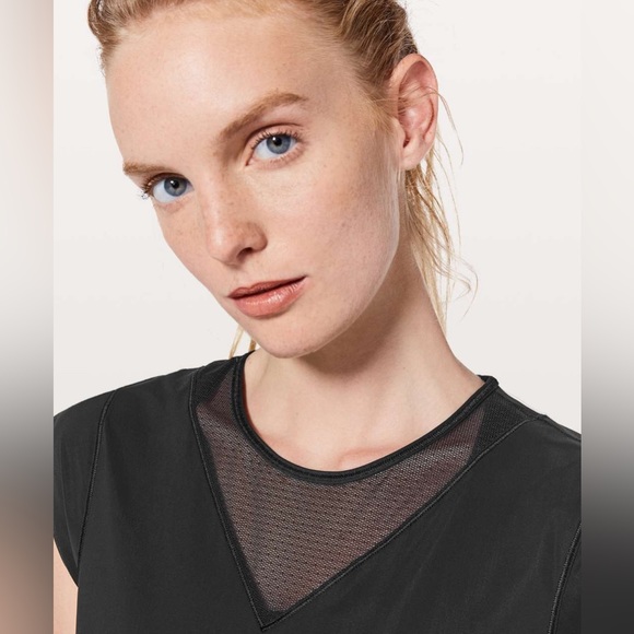 Lululemon For The Run Short Sleeve - Black - Picture 4 of 4